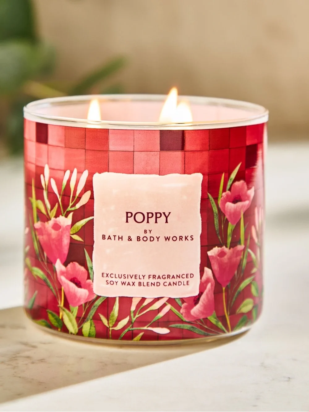 Bath & Body Works Poppy Floral Candle - Red and Pink